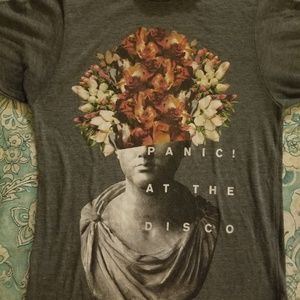 FAMOUS PANIC AT THE DISCO TEESE
